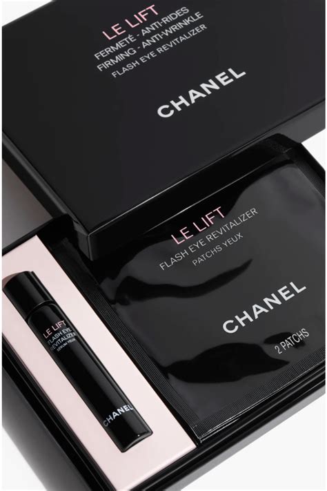 chanel flash eye revitalizer.